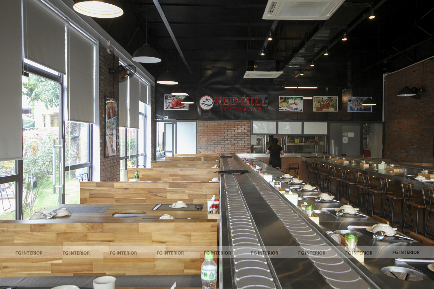 thiet-ke-noi-that-nha-hang-lau-bang-chuyen